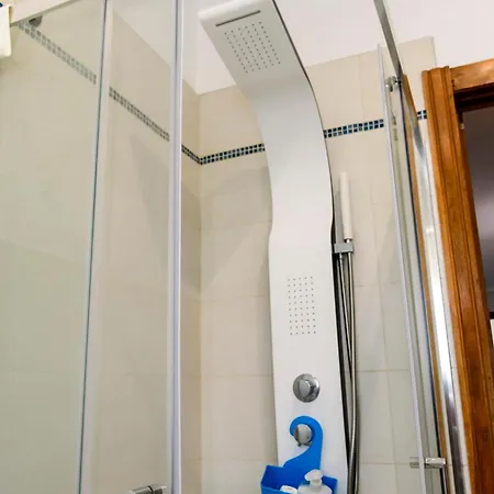 Apartamento Chiwi's 2 *